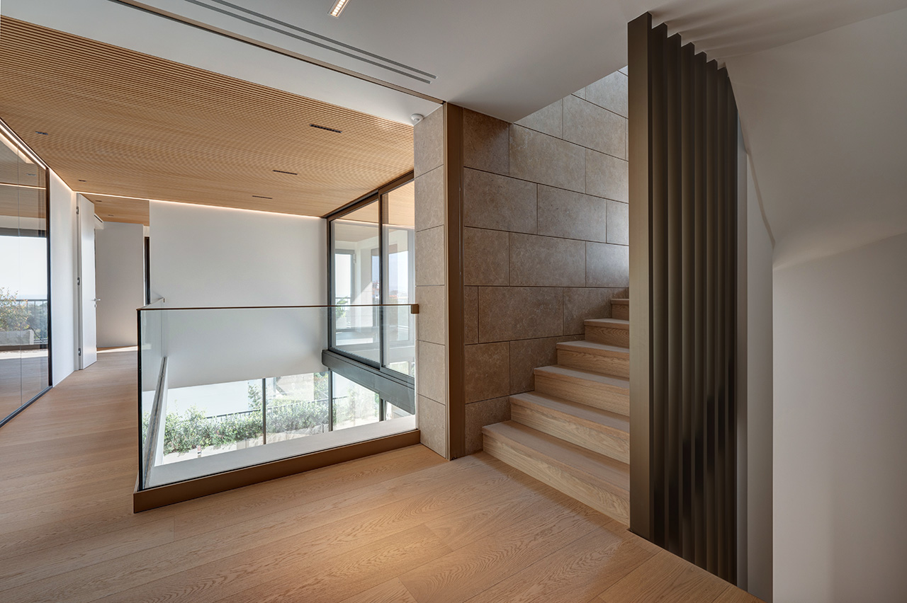 Maisonette Voula Lumbertech